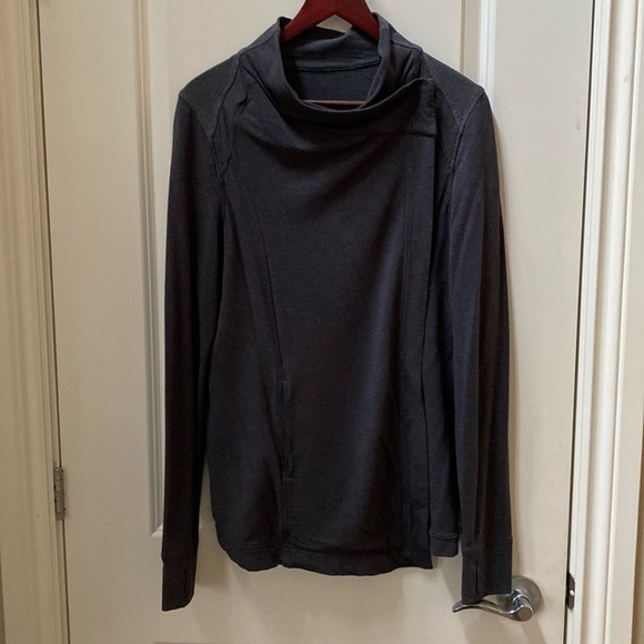 lululemon athletica Sweaters - Lululemon cardigan